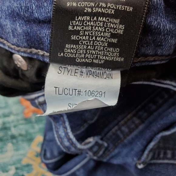 Kut from the Kloth Catherine Boyfriend 4 - Picture 6 of 9